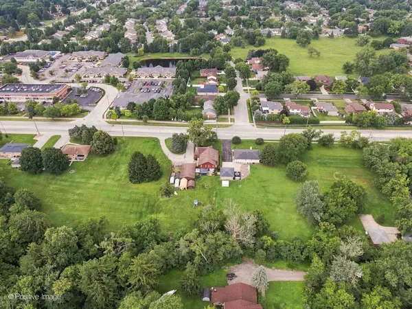 1406 83rd ST, Downers Grove, IL 60516