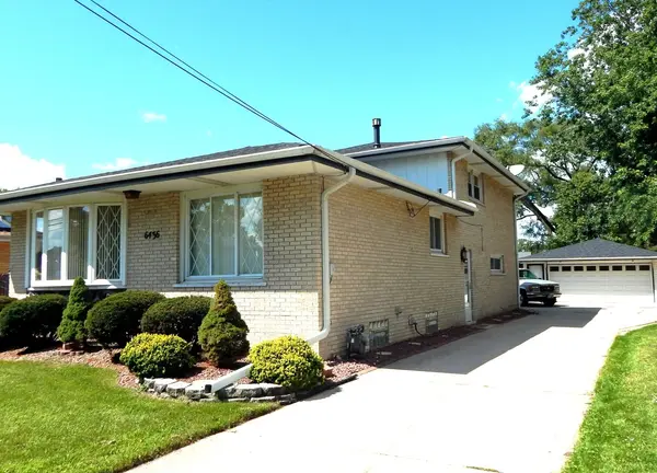 6436 W 89th PL, Oak Lawn, IL 60453