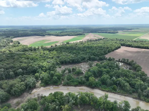 Address not disclosed, Burnt Prairie, IL 62820