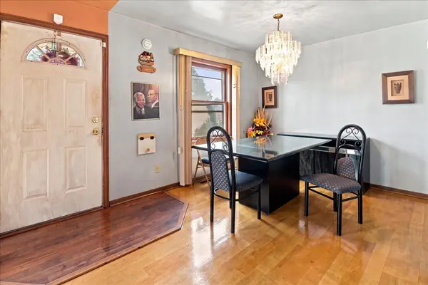 3816 W 84th PL, Chicago, IL 60652