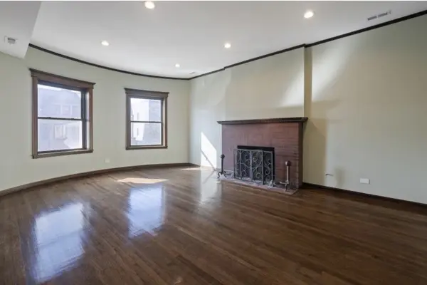 442 E 48th ST #3W, Chicago, IL 60615