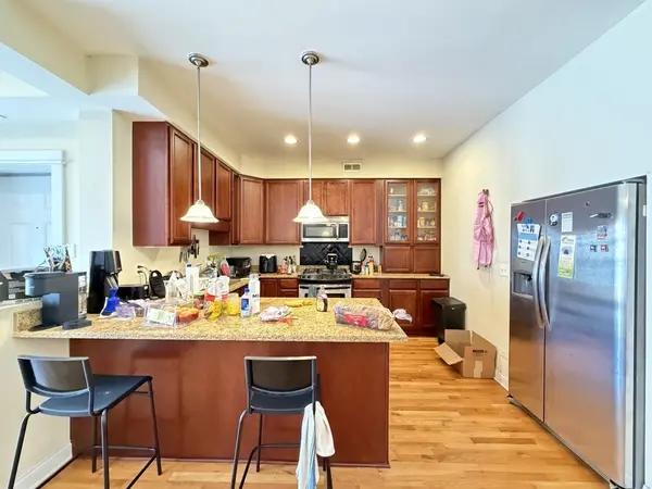 1524 W Birchwood AVE #2, Chicago, IL 60626