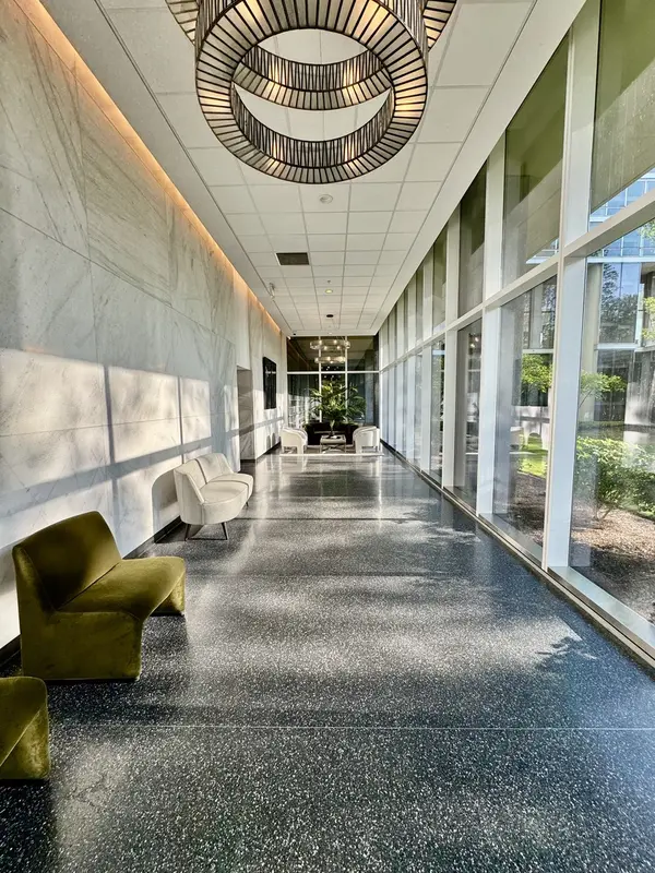 9655 Woods DR #407, Skokie, IL 60077