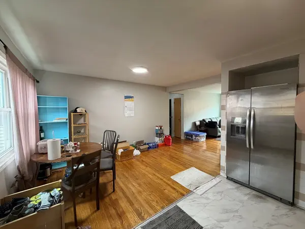 6338 N Kedzie AVE #2W, Chicago, IL 60659