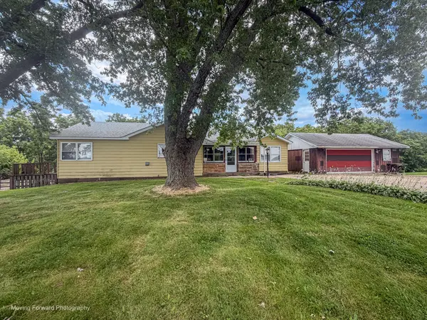 40W867 Big Timber RD, Hampshire, IL 60140
