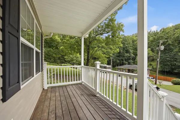 65 Lynnbrook Circle, Chattanooga, TN 37415