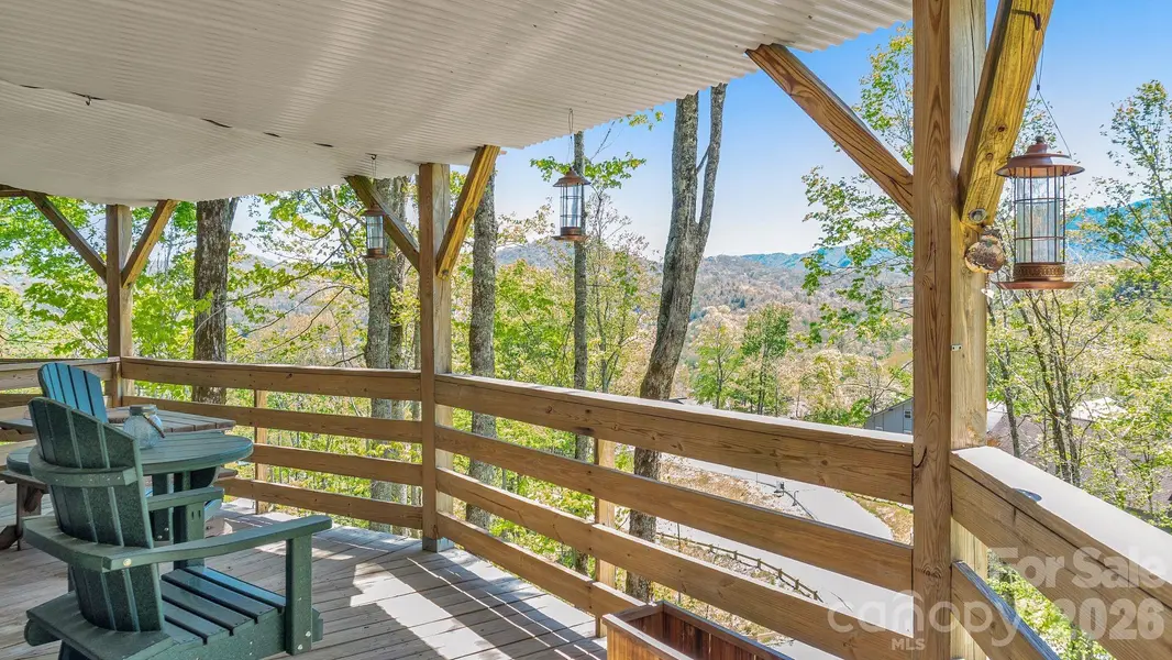 315 Timber Ridge RD #E-14, Sugar Mountain, NC 28604