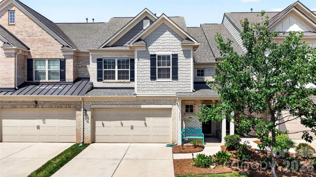 6007 Cadence LN, Fort Mill, SC 29707