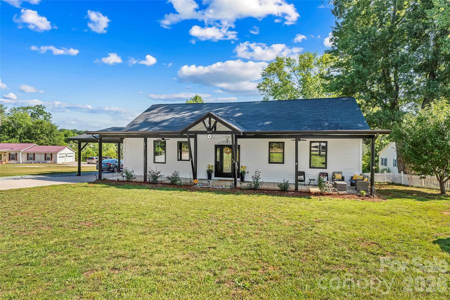 4816 Klutz PL, Granite Falls, NC 28630
