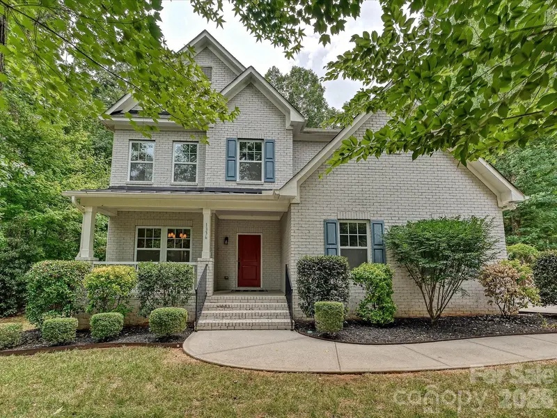 1336 Huntcliff DR, Waxhaw, NC 28173