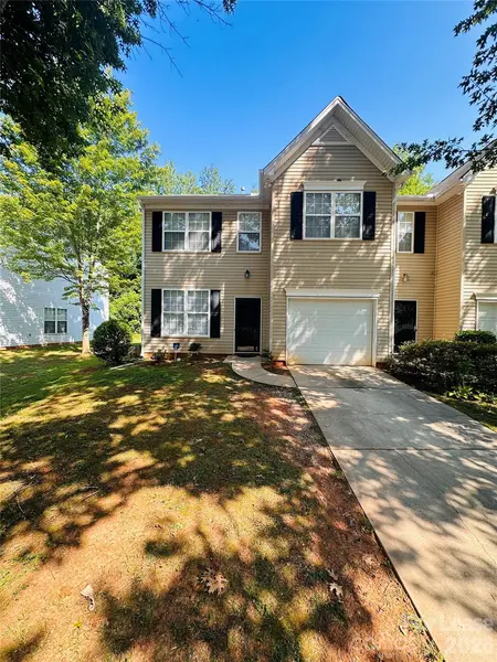 7629 Abigail Glen DR, Charlotte, NC 28212