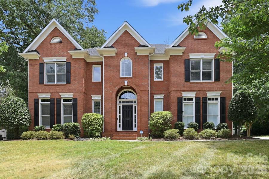 17021 Laurelmont CT, Fort Mill, SC 29707