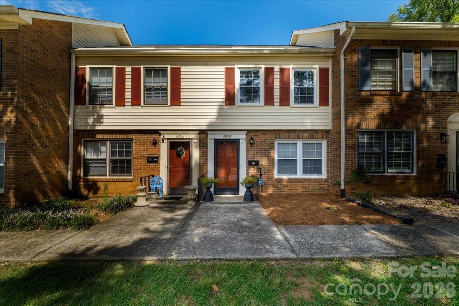 6810 Farmingdale DR #D, Charlotte, NC 28212