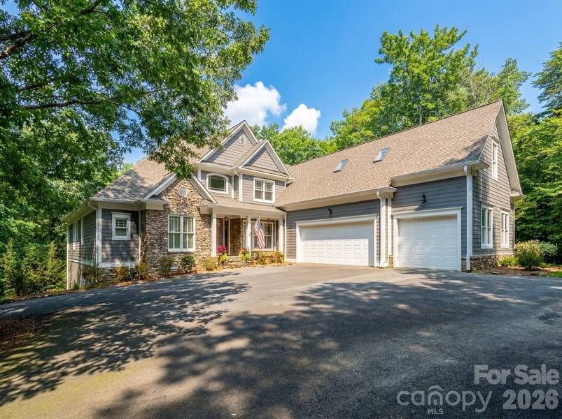 1820 Southpoint LN, New London, NC 28127