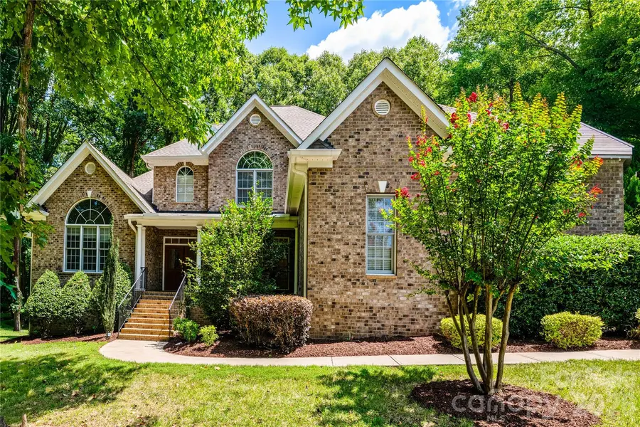 868 Savile LN, Fort Mill, SC 29715