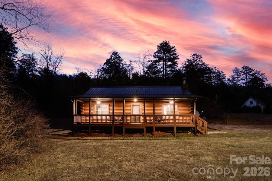 112 Bills Creek RD, Lake Lure, NC 28746