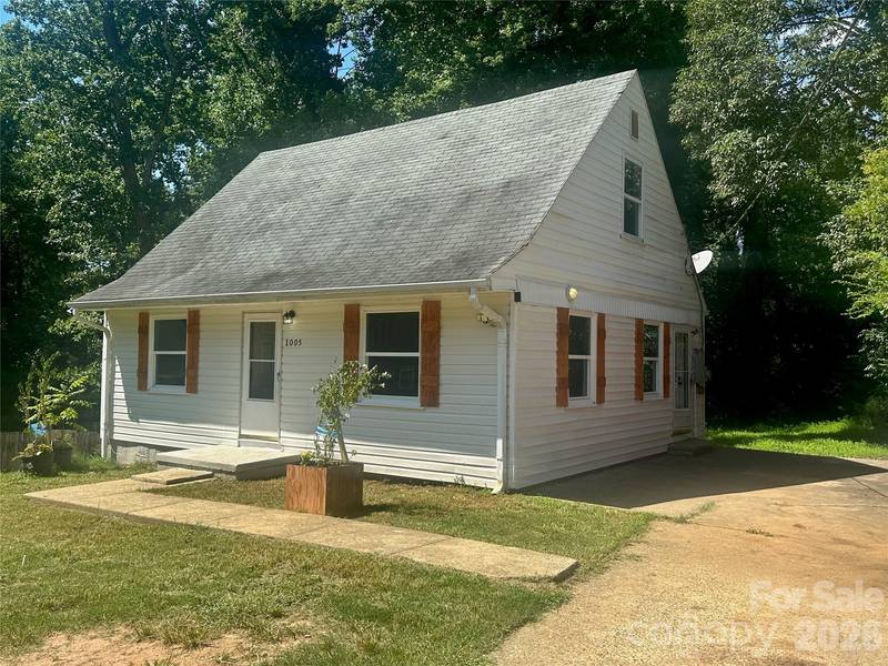 1005 William DR, Winston Salem, NC 27127
