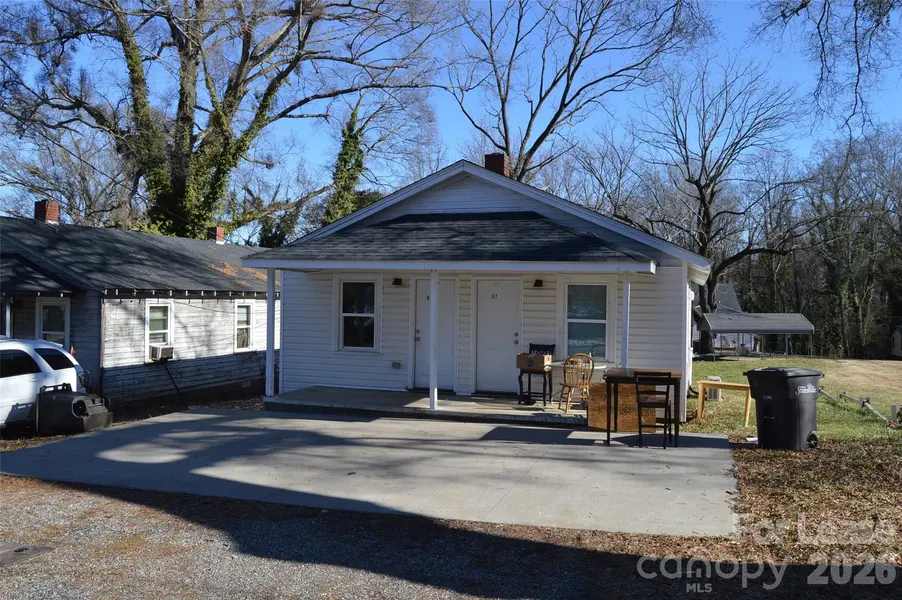 515 S Elm ST, Statesville, NC 28677