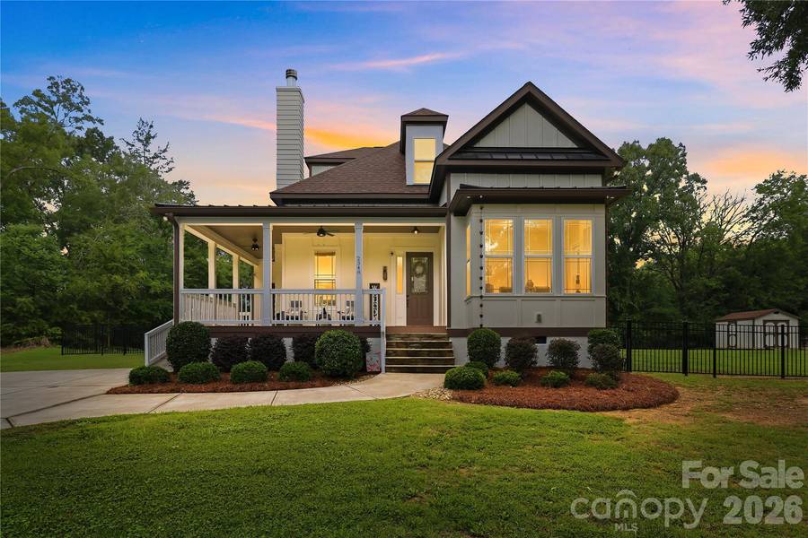 2348 Oak Grove CIR, Midland, NC 28107