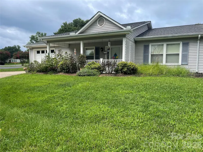 111 Holly CT, Bostic, NC 28018