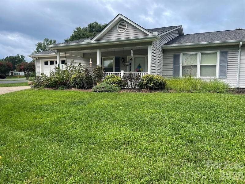 111 Holly CT, Bostic, NC 28018