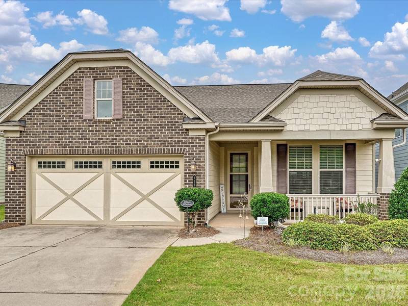 7569 Short Putt CT, Charlotte, NC 28215