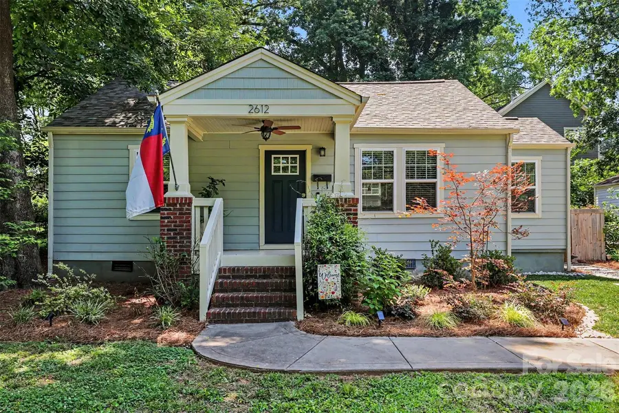 2612 Roslyn AVE, Charlotte, NC 28208