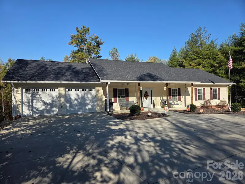 295 Idlewood DR, Marion, NC 28752