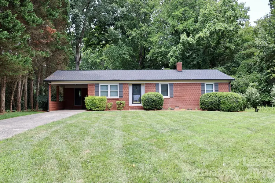 103 Abingdon CIR, Huntersville, NC 28078
