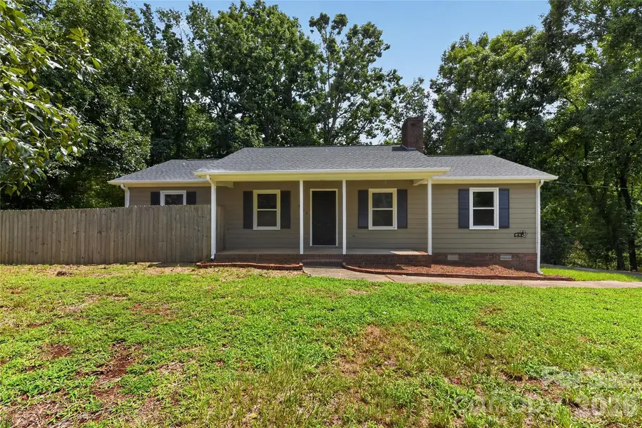 4625 Longbriar DR, Gastonia, NC 28056