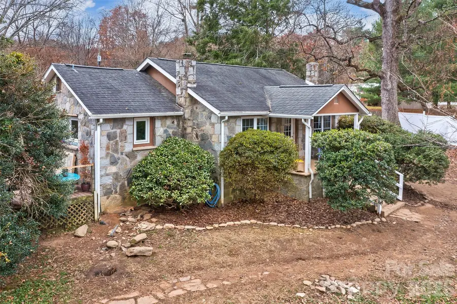 136 Flynn Branch RD, Fletcher, NC 28732