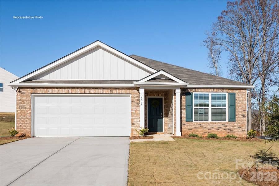 1141 Foxberry LN, Maiden, NC 28650
