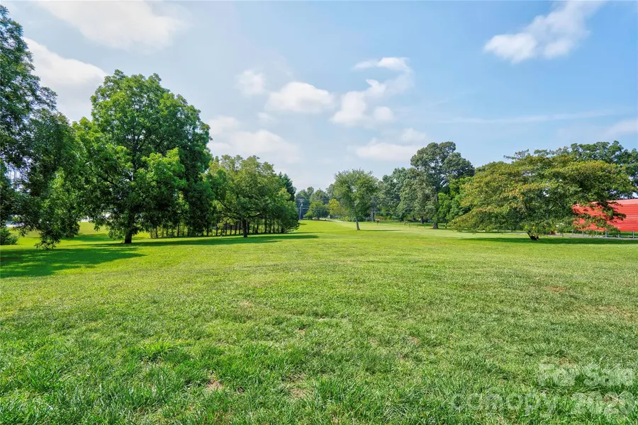 000 Fallston RD, Fallston, NC 28090