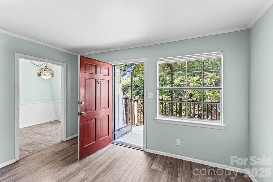 3822 Country Club RD #Unit #I, Winston Salem, NC 27104
