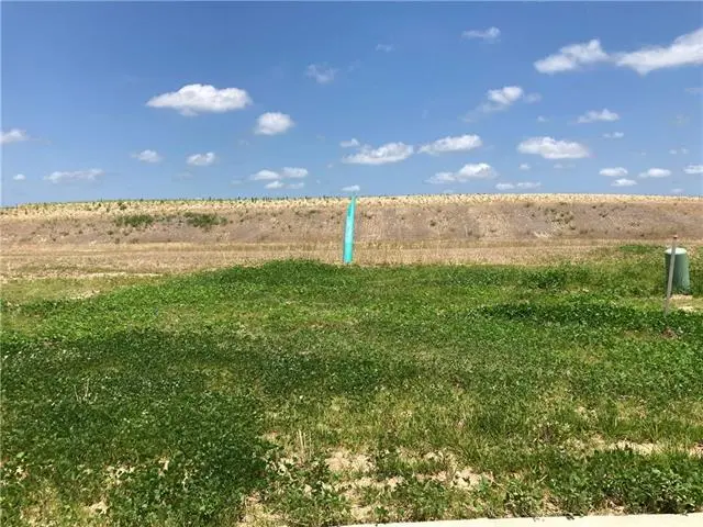 4733 Woodland CT, St Joseph, MO 64505