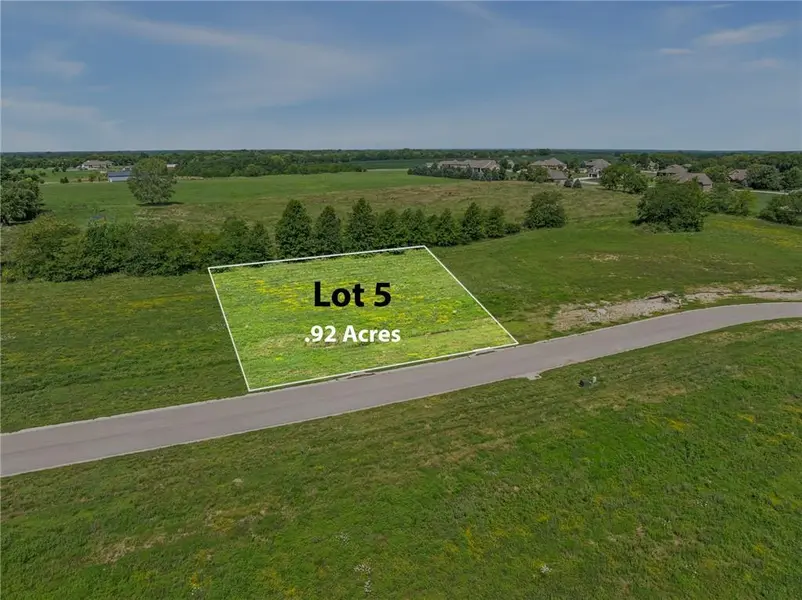 13312 Winner's CIR, Smithville, MO 64089