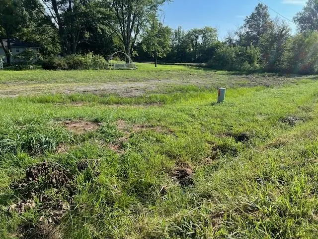 101 N Main ST, Archie, MO 64725