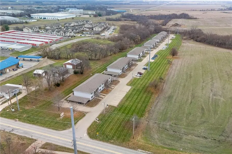 2301 S Riverside RD, St Joseph, MO 64507