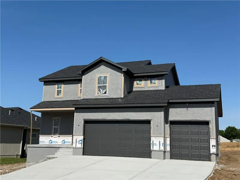 4305 SE Adams DR, Blue Springs, MO 64014