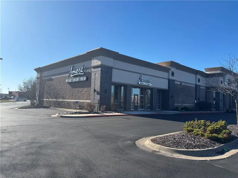 18900 A E Valley View Pkwy, Independence, MO 64055
