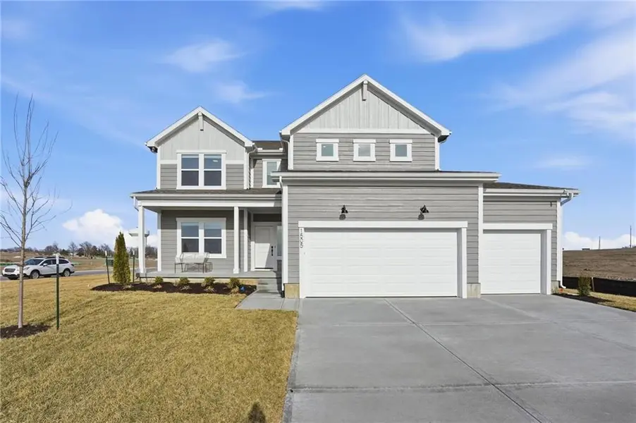 1505 SE Bailey Farms Pkwy, Lee's Summit, MO 64081