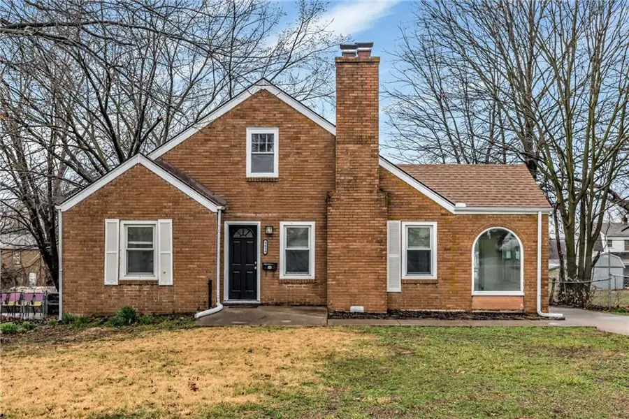 9614 E 32nd S ST, Independence, MO 64052