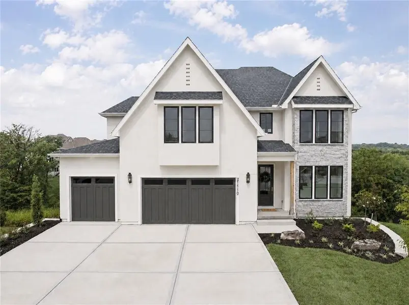 21710 W 80th TER, Shawnee, KS 66220