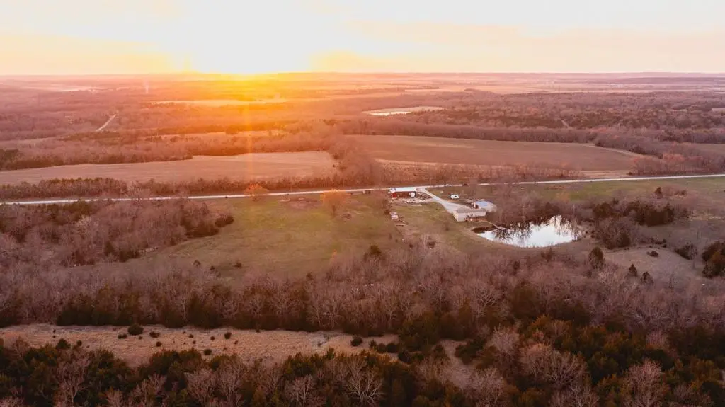 15017 Botkin RD, Centerville, KS 66014