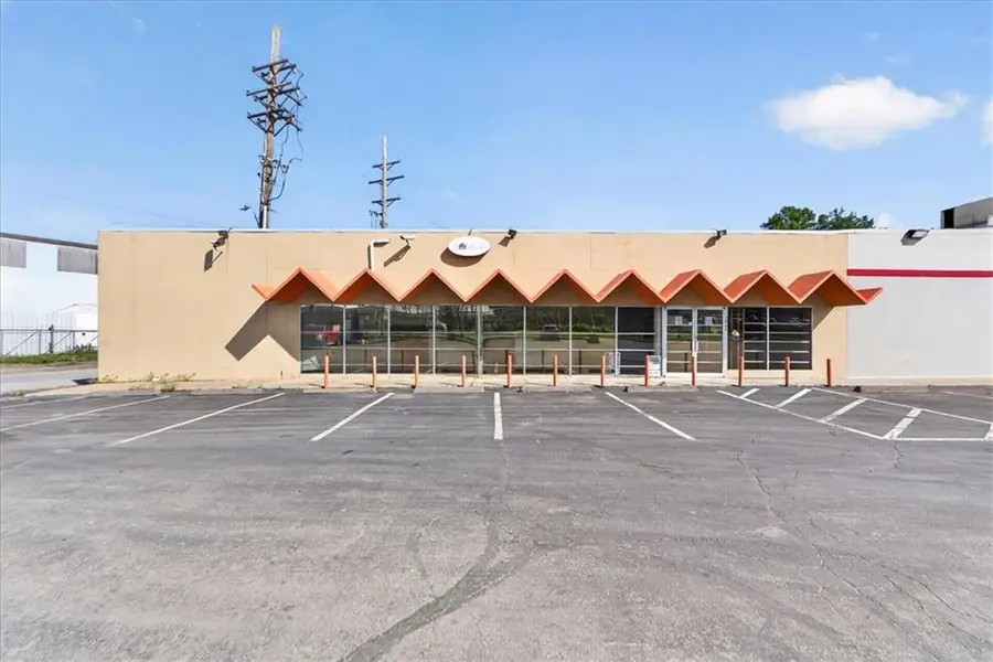 7800 Winner RD, Kansas City, MO 64125