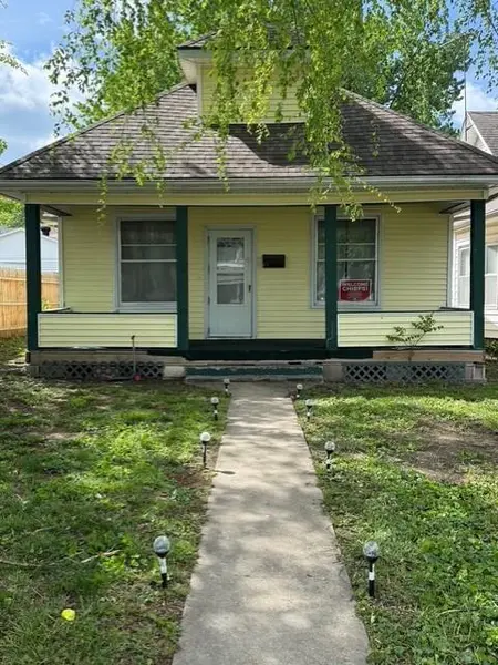 2624 Monterey ST, St Joseph, MO 64507