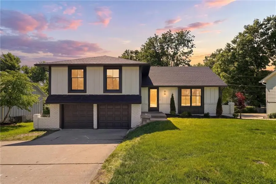10200 Nall AVE, Overland Park, KS 66207