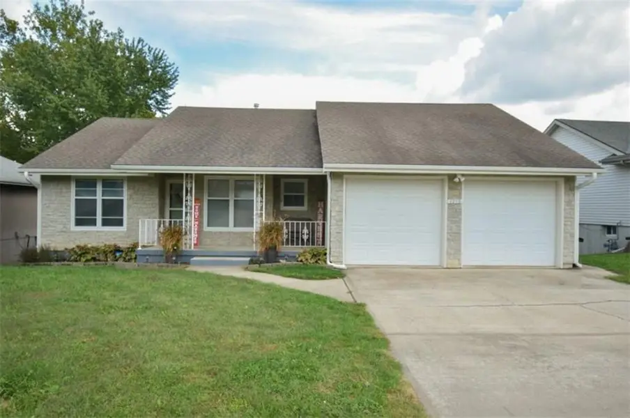 1213 Milwaukee ST, Excelsior Springs, MO 64024