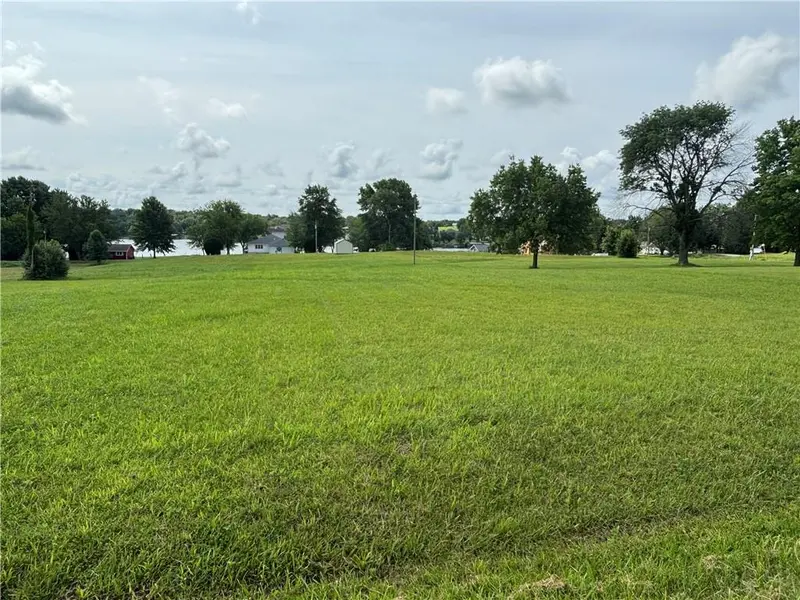 Lot 2417 Fisherman RD, Altamont, MO 64620