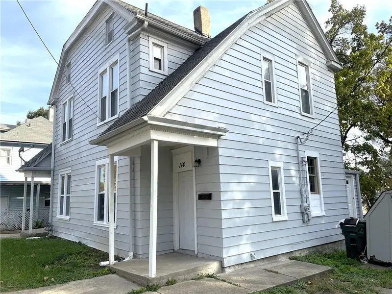112-114 W Franklin ST, St Joseph, MO 64501